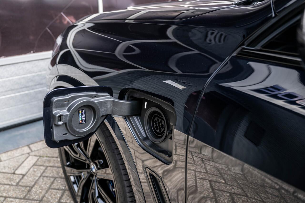 BMW X5 xDrive45e Executive M Sport, Pano, Leder, Comfort Stoelen ,22 LM, Lucht/V, Harman Kardon, 360,