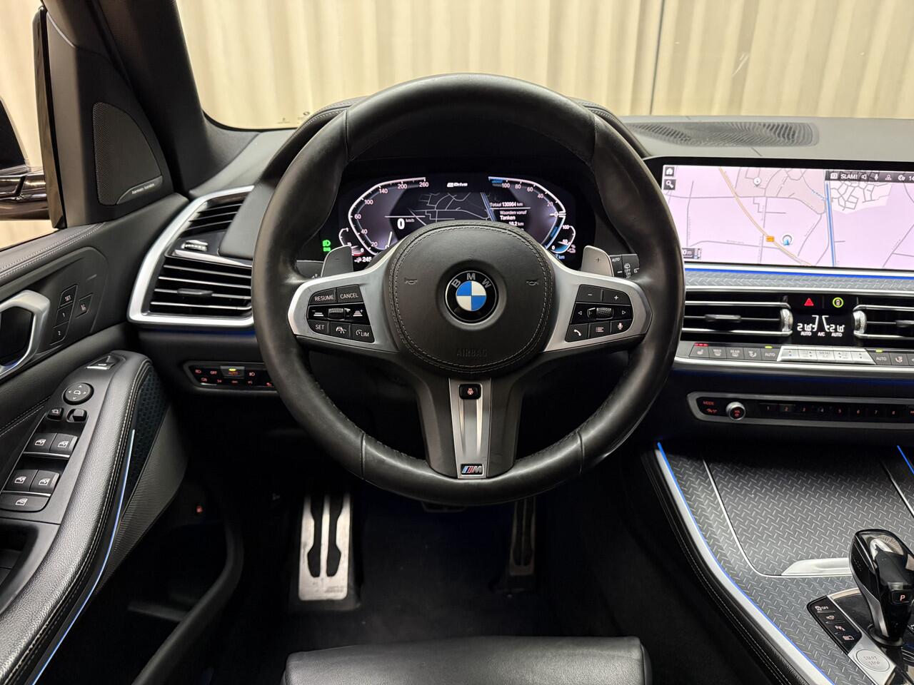 BMW X5 xDrive45e 395PK *M-Sport* BLACK EDITION / Harman Kardon / HUD / Memory / Keyless / Adaptive Cruise / Stuurverwarming / Camera / Elek. Trekhaak