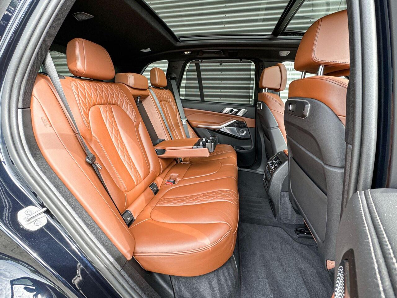 BMW X5 xDrive50e M Sportpakket / Travel Pack / Innovation Pack / Comfort Pack / Selections