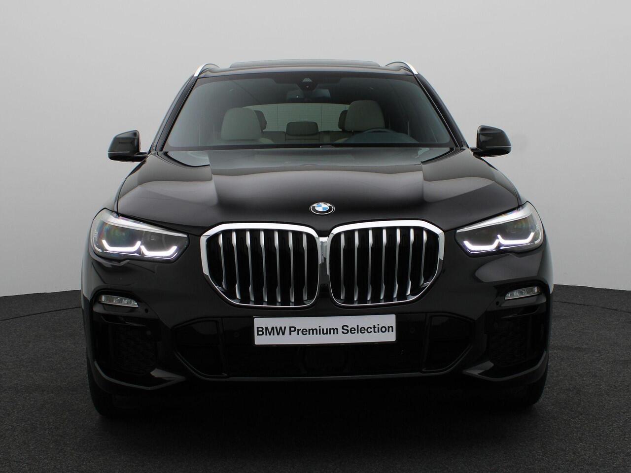 BMW X5 xDrive45e High Executive | M Sportpakket | Audio Media Pack | Adaptive Air Suspension | Panorama-Glasdak Sky Lounge | Comfortstoelen | DAB | HiFi | 20''