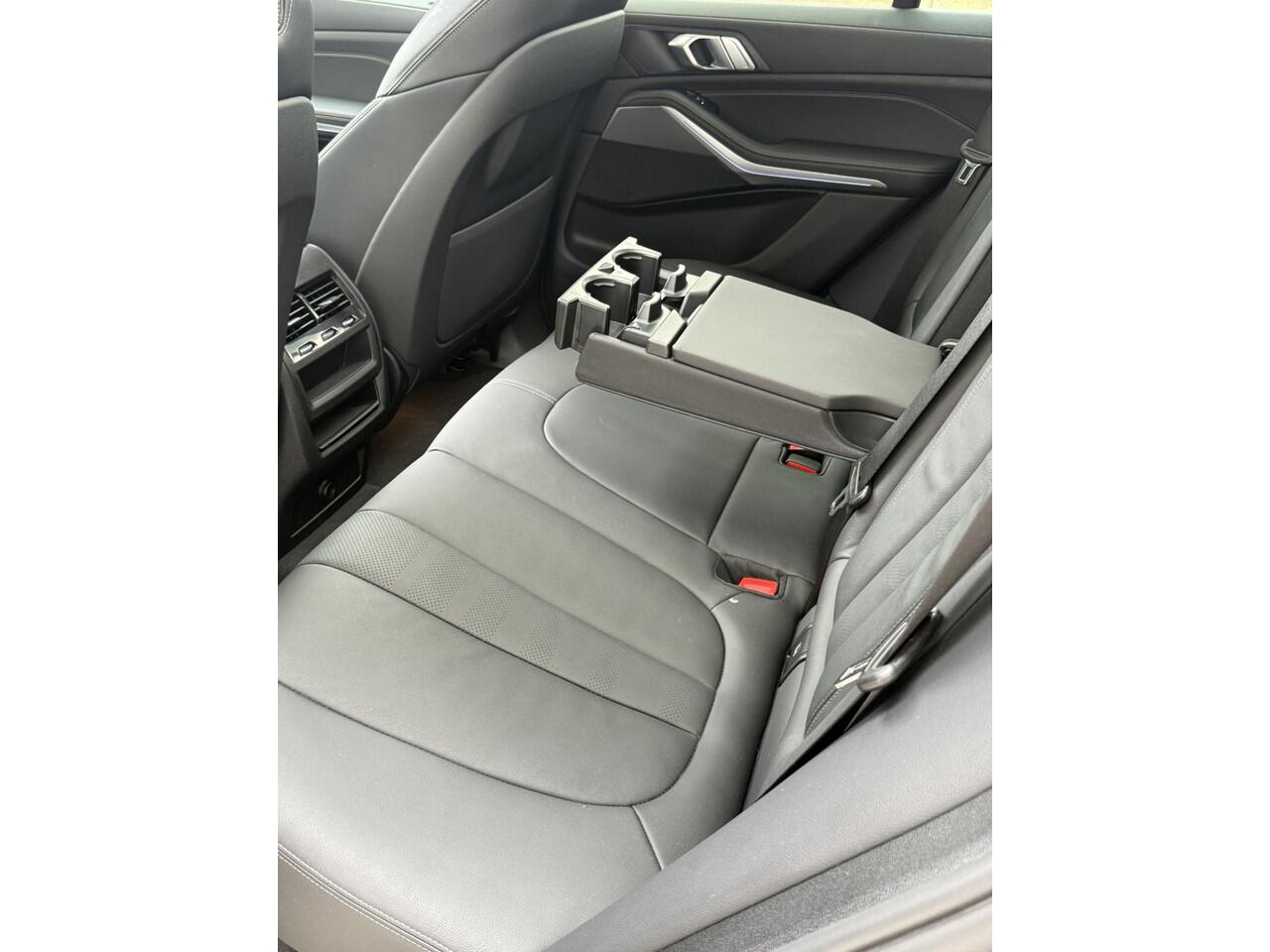 BMW X5 xDrive45e High Executive SOH 93% / M Sport / Pano / Head up / Sportzetels + Memory / 21" Y Spaak / Soft Close