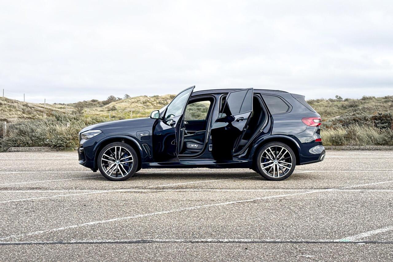 BMW X5 xDrive45e High Executive | M Sport | Panoramadak | Comfort Access | Trekhaak |