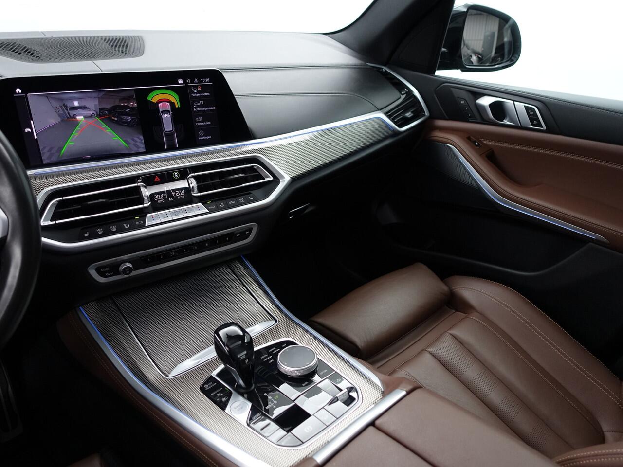 BMW X5 xDrive45e M Sport Shadowline Aut- Panoramadak, Memory Seats, Sfeerverlichting, Virtual Cockpit, Park Pilot, Xenon Led