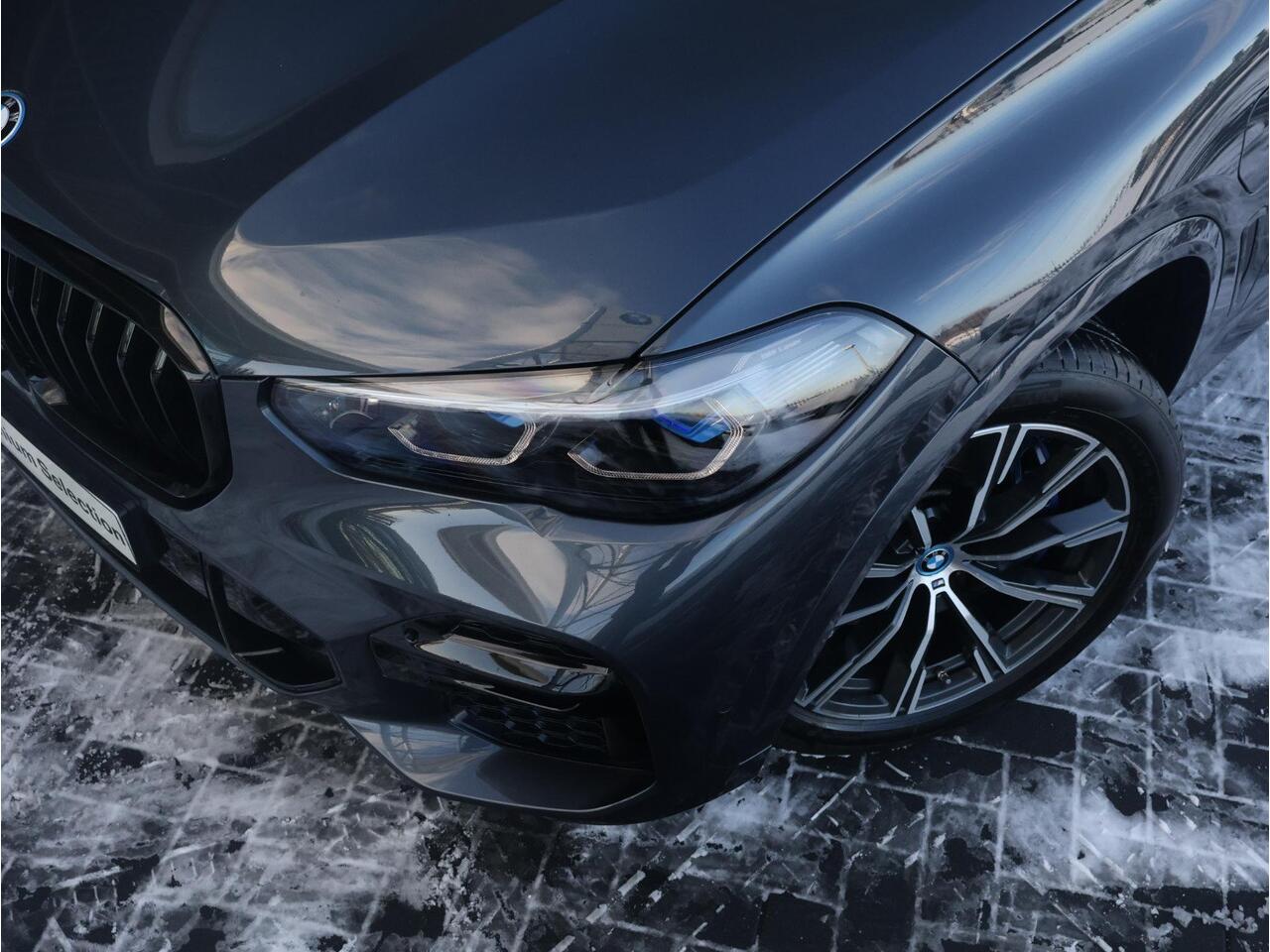 BMW X5 xDrive45e High Executive M Sportpakket/ Comfort Access/ Soft-Close/ Trekhaak/ Panoramadak/ Head-Up/ HiFi/ Driving Assistant Professional