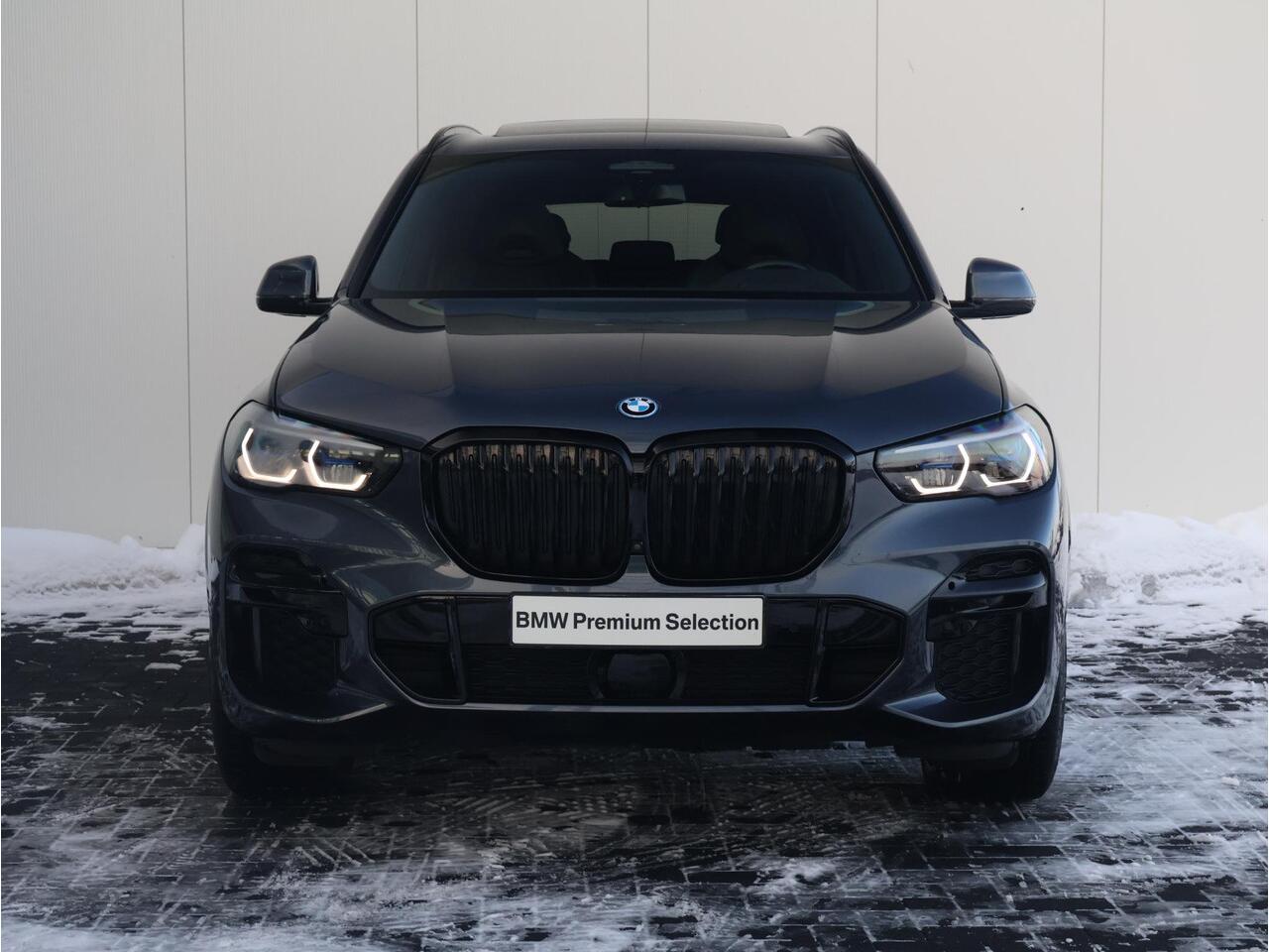 BMW X5 xDrive45e High Executive M Sportpakket/ Comfort Access/ Soft-Close/ Trekhaak/ Panoramadak/ Head-Up/ HiFi/ Driving Assistant Professional