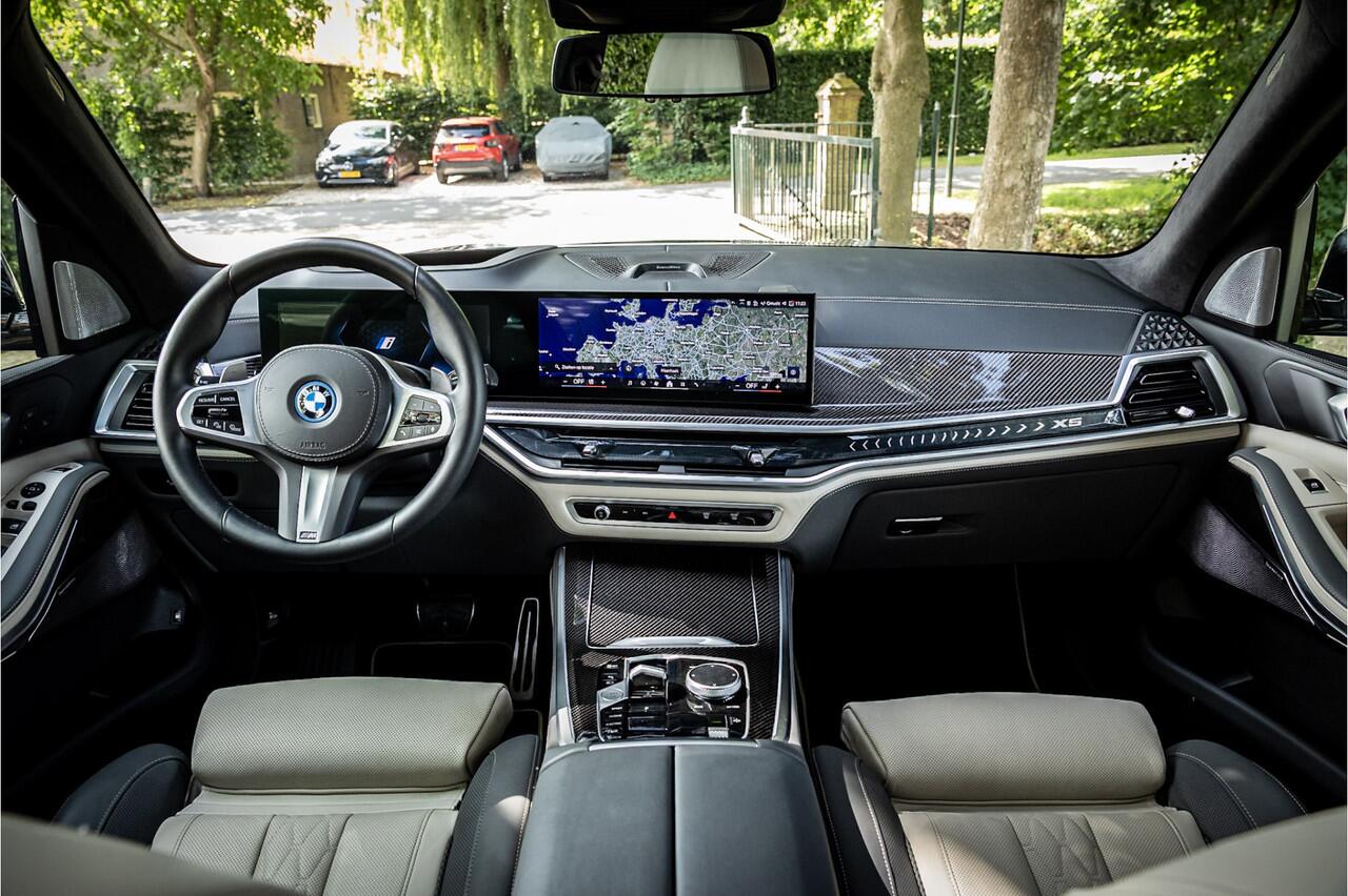 BMW X5 xDrive50e M Sport Pro Bowers & Wilkins Individual Vierwielbesturing Soft Close Carbon