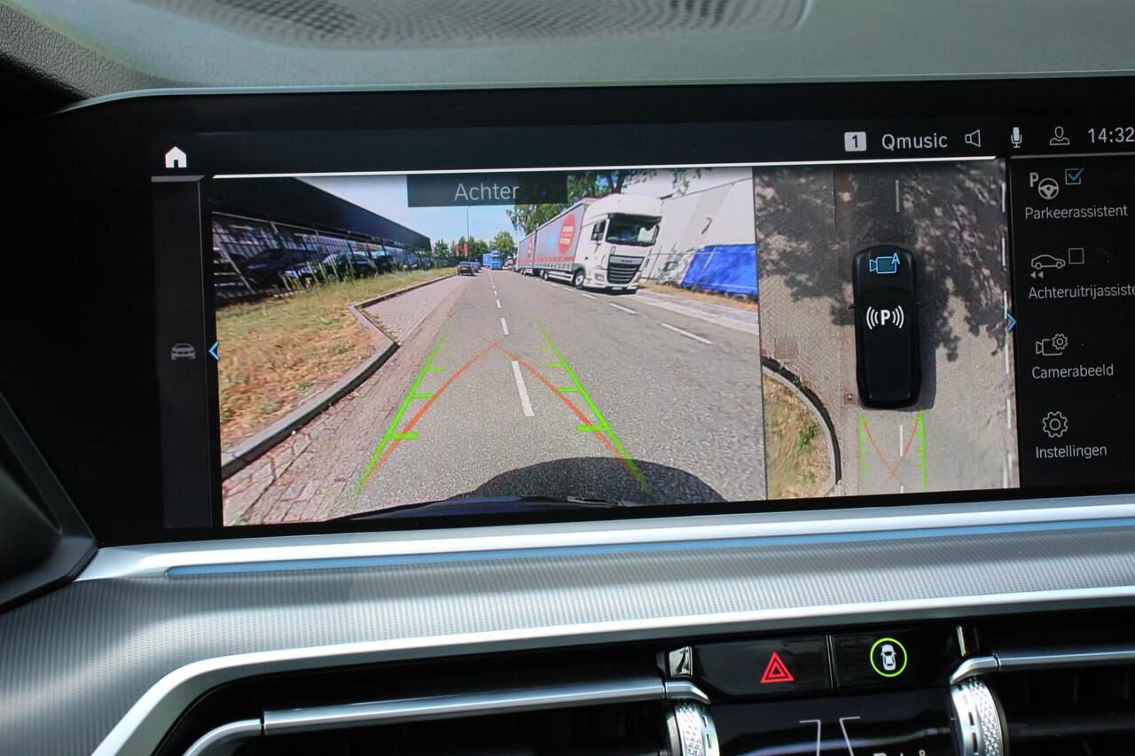 BMW X5 xDrive45e Hybrid 394pk Executive Shadow line | Leder Schuif-Panorama dak Navigatie Trekhaak Camera 360 20"LMV