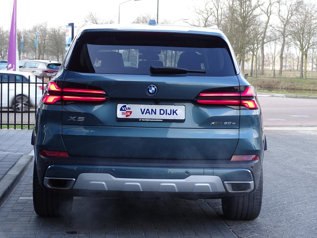 BMW X5 xDrive50e Pano.Dak Elek.Trekhaak Alu.Dorpel Cockpit Plus Leder 4-Zone airco Extra getint-glas Comfortzetels Harman/Kardon 21''LM velgen