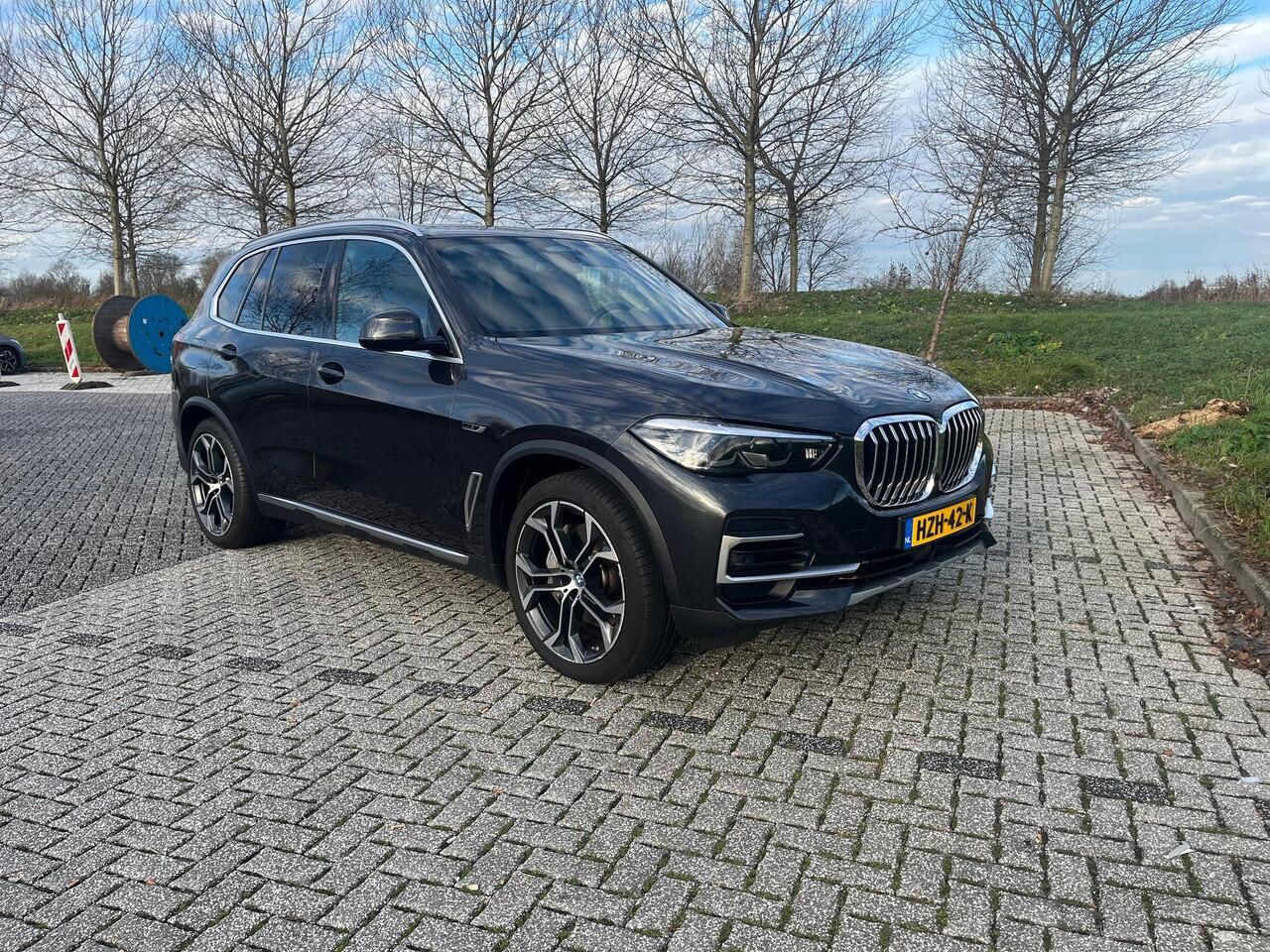 BMW X5 xDrive45e High Executive BTW Auto, Pano, HUD, Adaptive Cruise, Carplay,