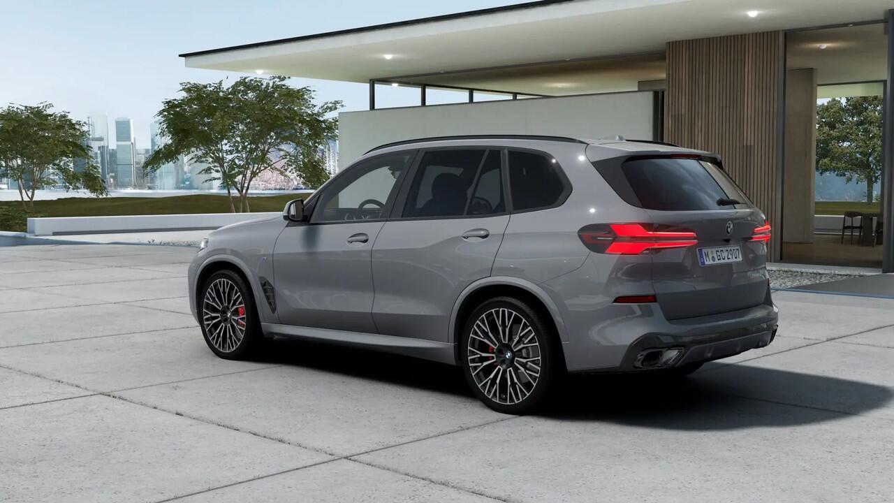 BMW X5 xDrive50e High Executive M Sport Automaat / Panoramadak Sky Lounge / Trekhaak / Massagefunctie / Bowers & Wilkins / Parking Assistant Professional / Soft-Close