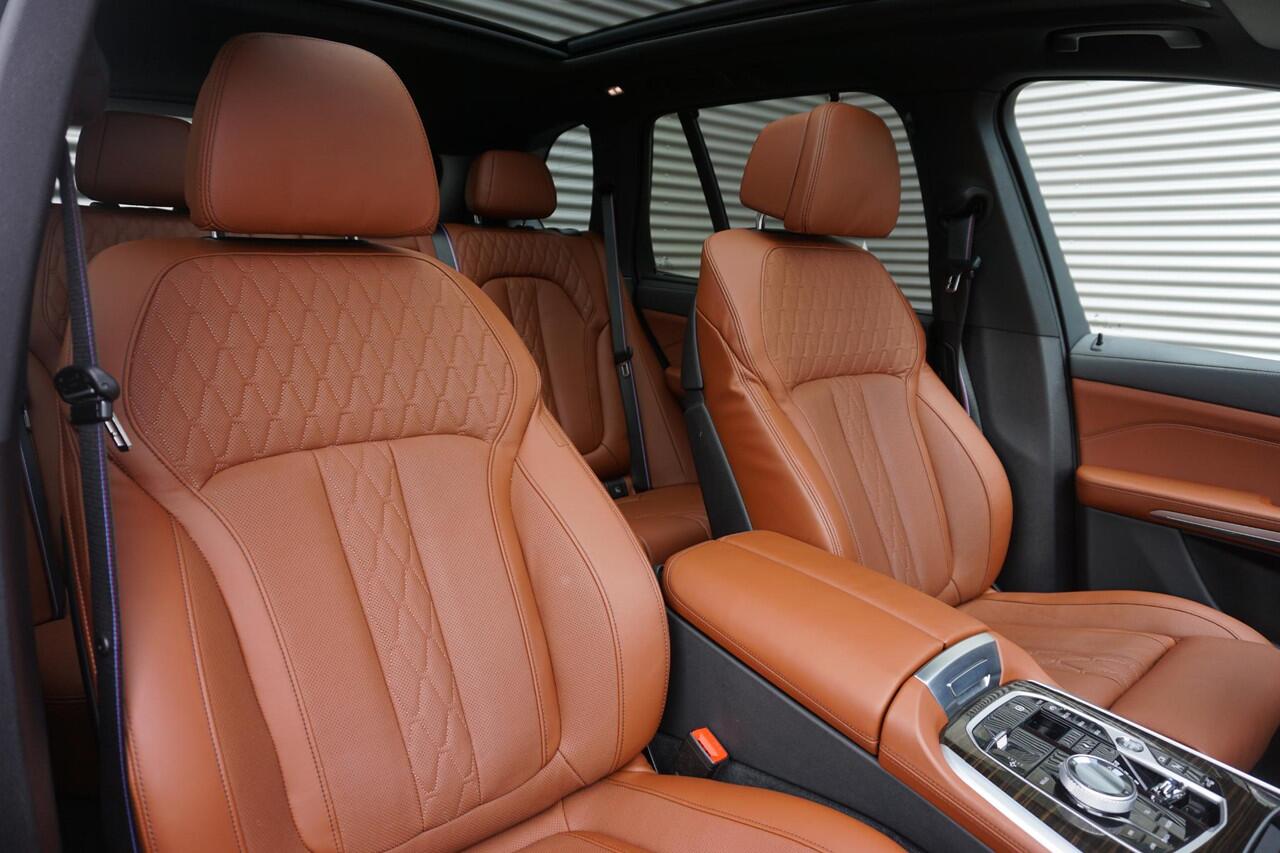 BMW X5 xDrive50e M Sportpakket Pro | Travel Pack | Innovation Pack | Comfort Plus Pack | 22 inch BMW Individual Multispaak (styling 745 I) Bicolor | Trekhaak met elektrisch wegklapbare kogel