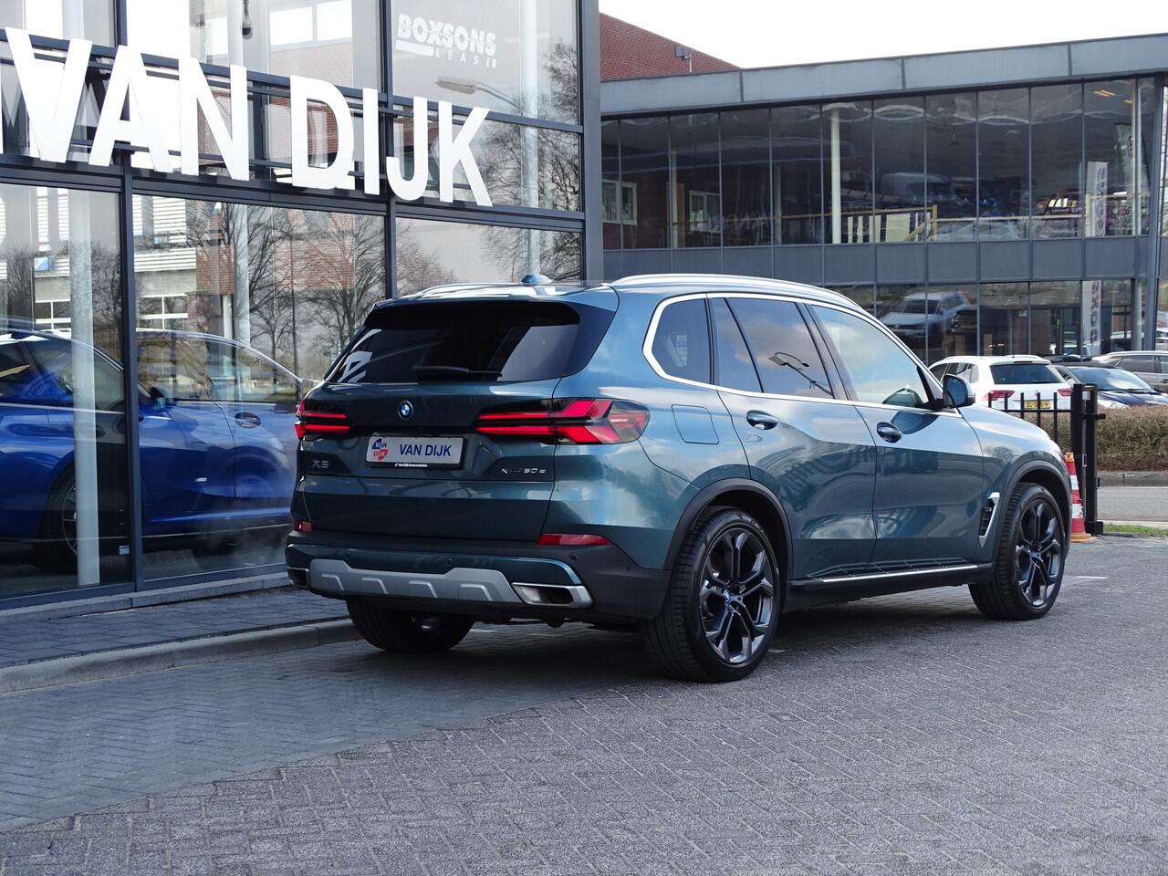 BMW X5 xDrive50e Pano.Dak Elek.Trekhaak Alu.Dorpel Cockpit Plus Leder 4-Zone airco Extra getint-glas Comfortzetels Harman/Kardon 21''LM velgen