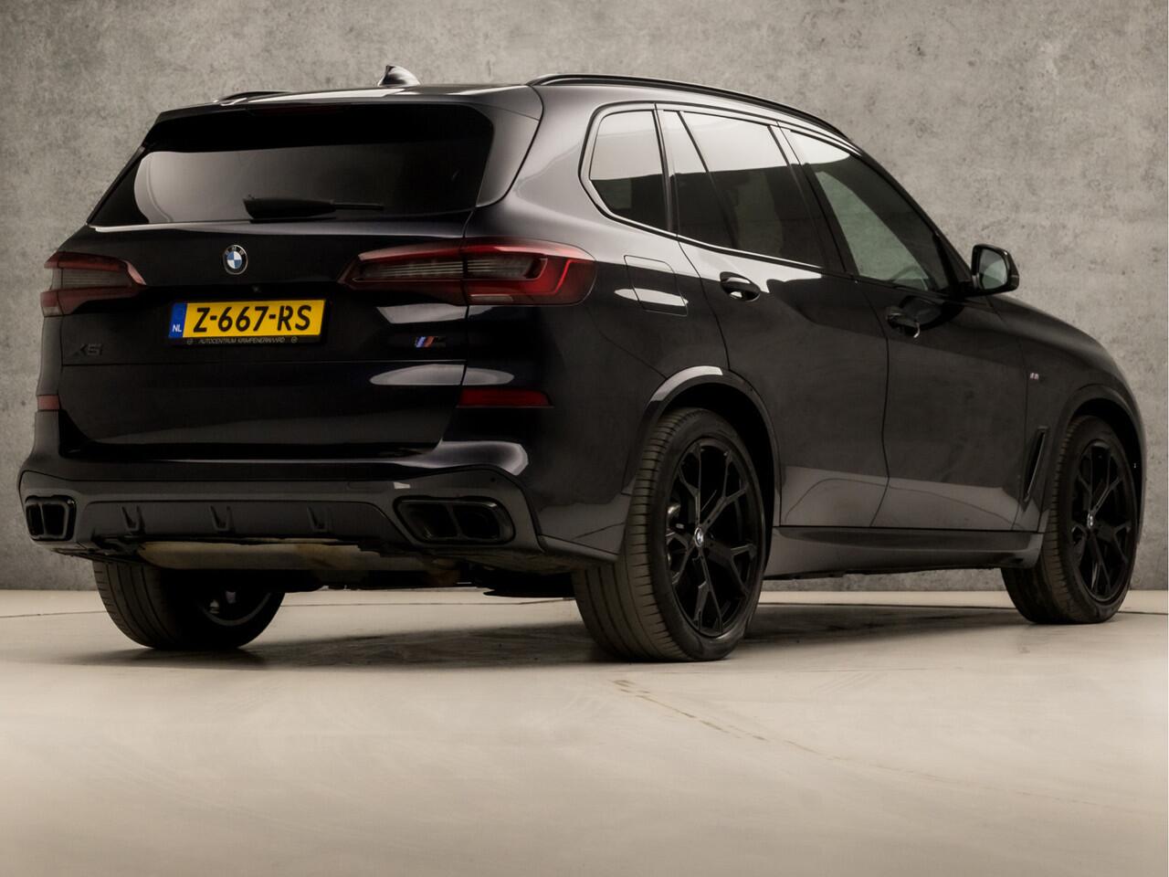 BMW X5 xDrive45e M Sport High Executive 395Pk Automaat (FULL OPTION, SKYLOUNGE PANORAMADAK, ALCANTARA HEMELBEKLEDING, M PAKKET, LUCHTVERING, APPLE CARPLAY, COMFORT ZETELS, LASER LED, ADAPTIVE CRUISE, HARMAN/KARDON, STUUR/STOELVERWA