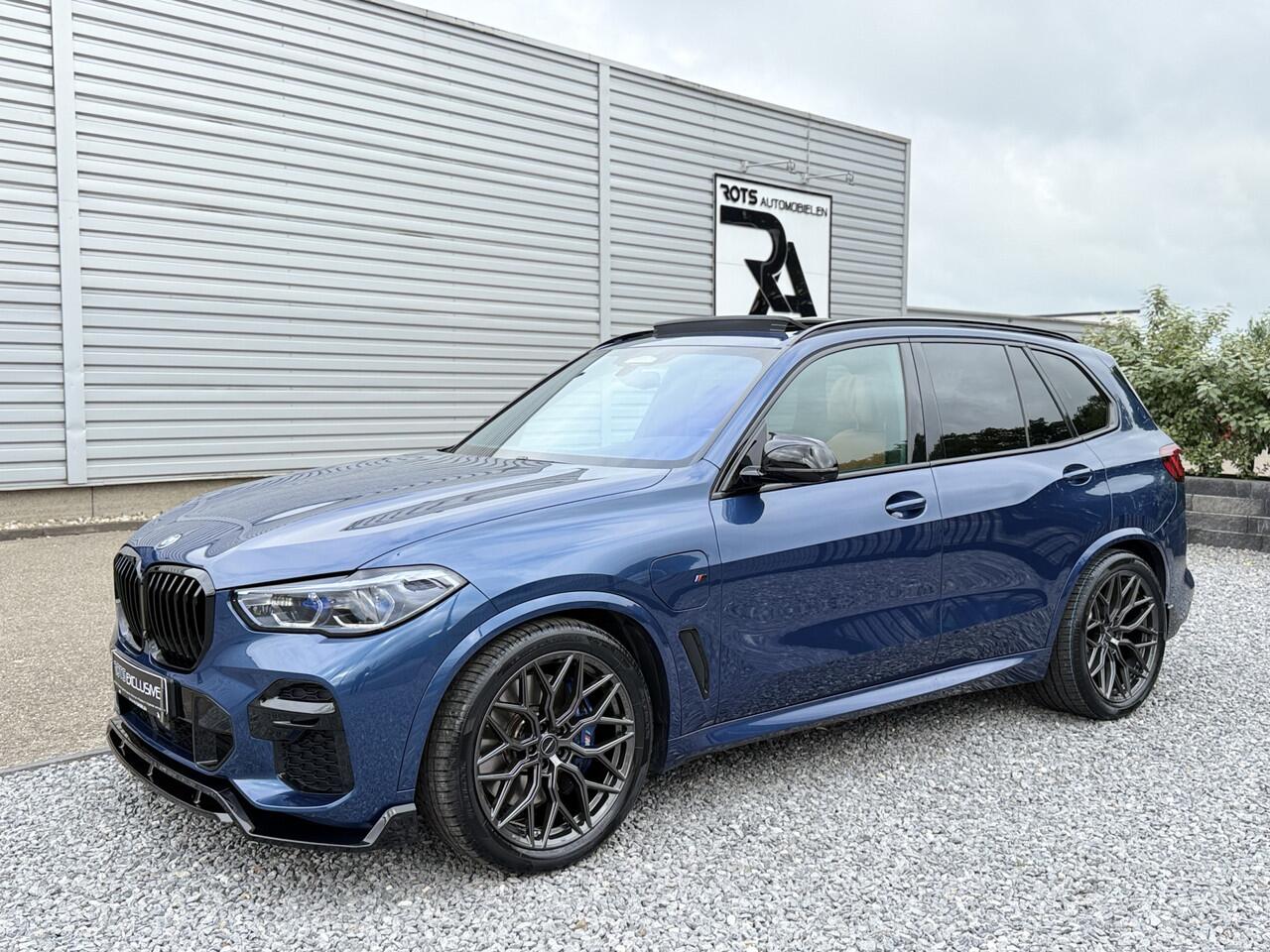 BMW X5 xDrive45e M-Pakket Panodak|LASER|3DCamera|Headup Blauw