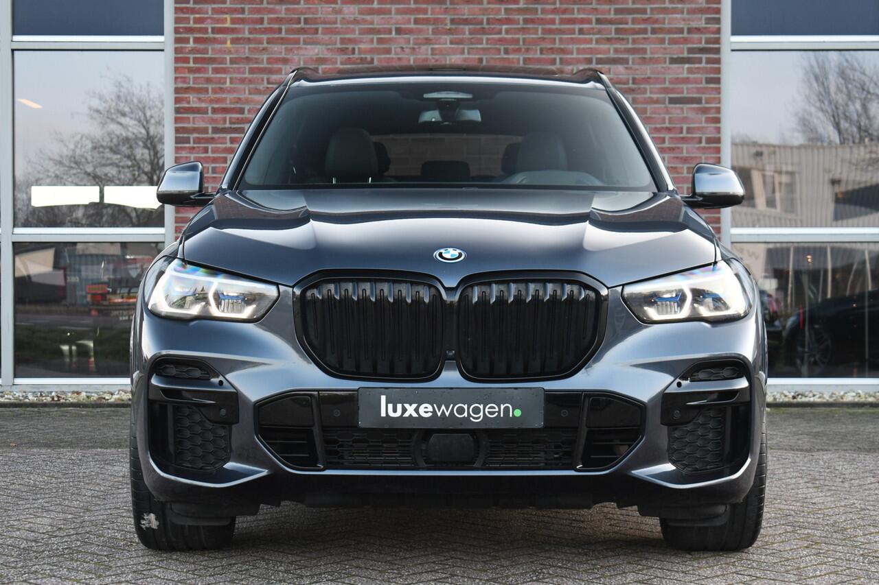 BMW X5 xDrive45e 394pk M-Sport Pano Trekh HUD ACC 360 Laser