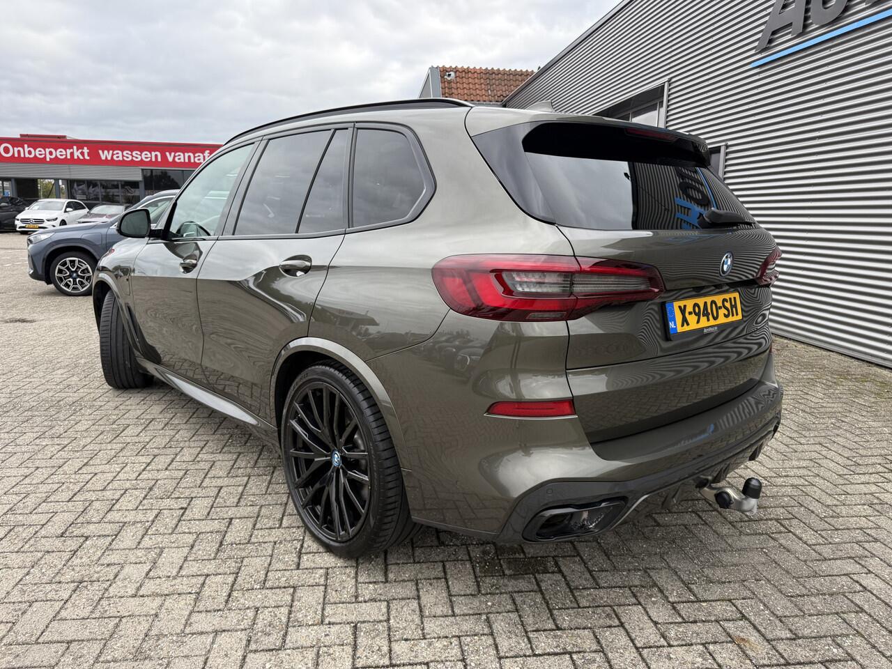 BMW X5 xDrive45e High Executive M Sport Laser Licht Trekhaak Panoramadak Comfortzetels 22 Inch 4WD Besturing ACC Head-Up Display Keyless Entry Stuurwielverwarming