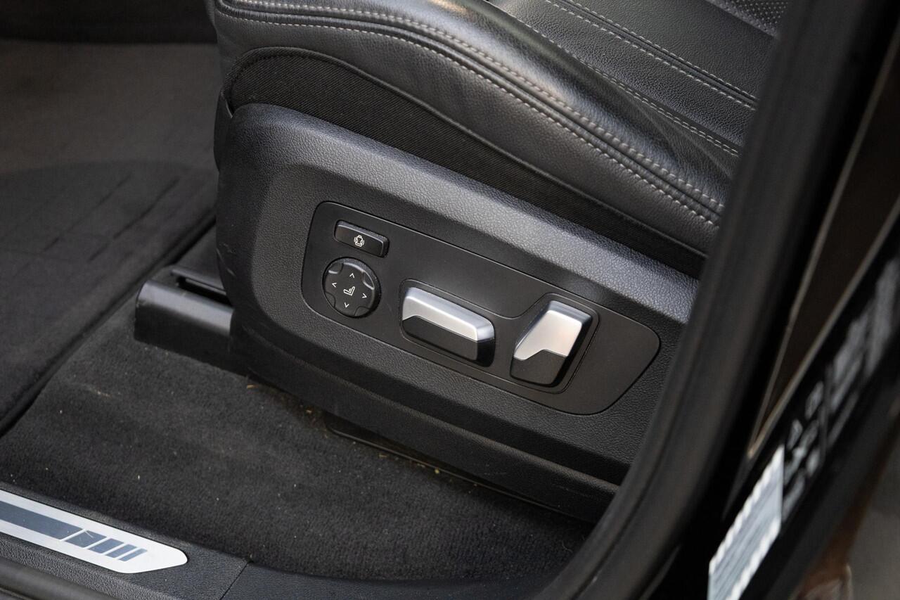 BMW X5 xDrive40i High Executive | M-Sport | 22 Inch | Panoramadak | Trekhaak | Laser |