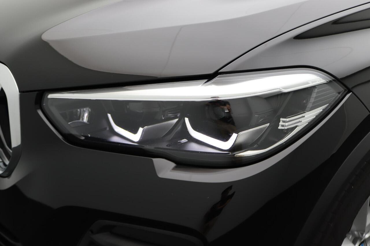 BMW X5 xDrive45e Executive | Integral Active Steering | Panoramadak | Elektrisch Verstelbare Stoelen | Driving Assistant Professional | Bowers & Wilkins | 19''