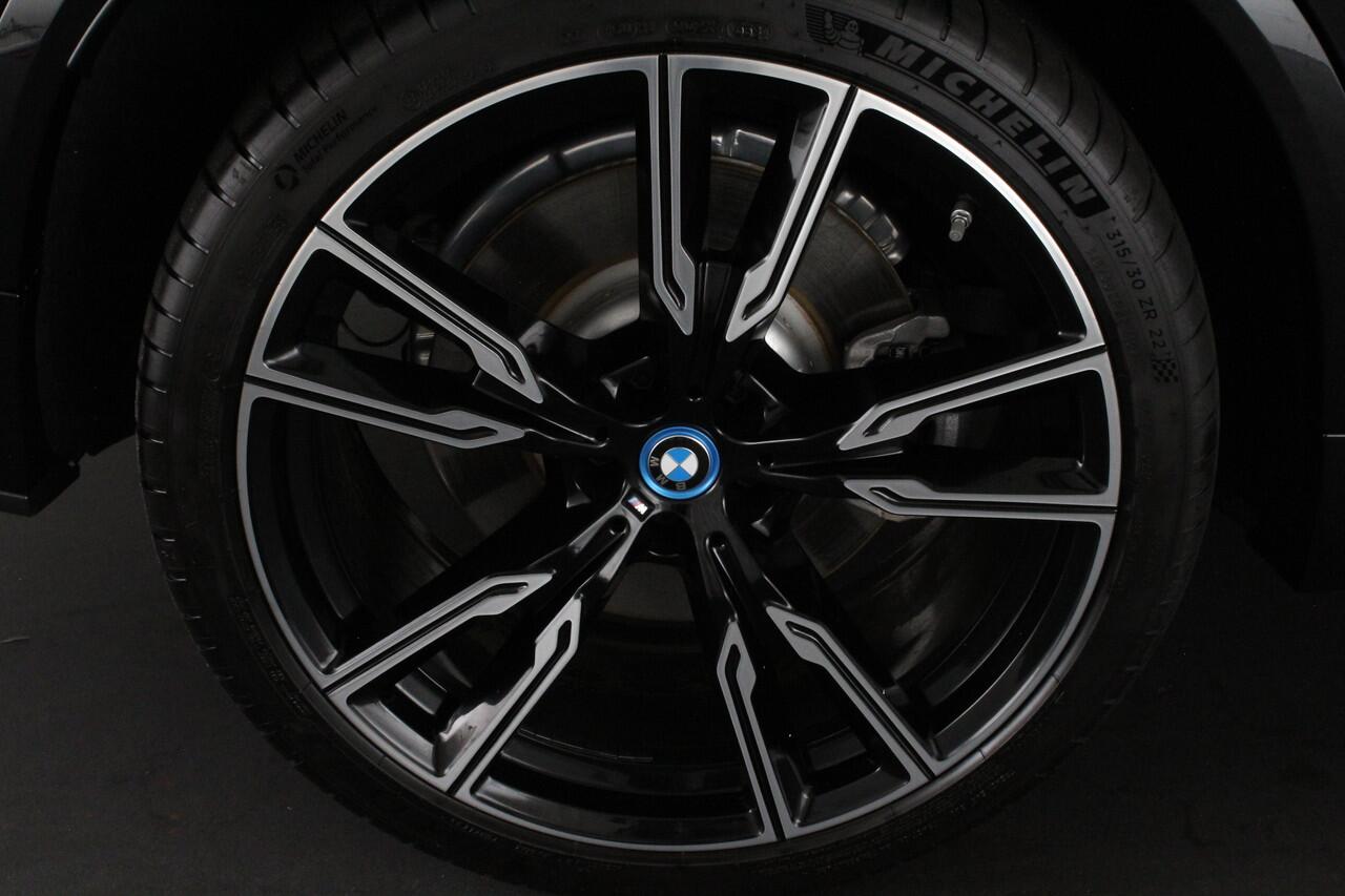 BMW X5 xDrive50e 490pk > Innovatie-pakket/Trekhaak/Travel-pakket/Shadow line