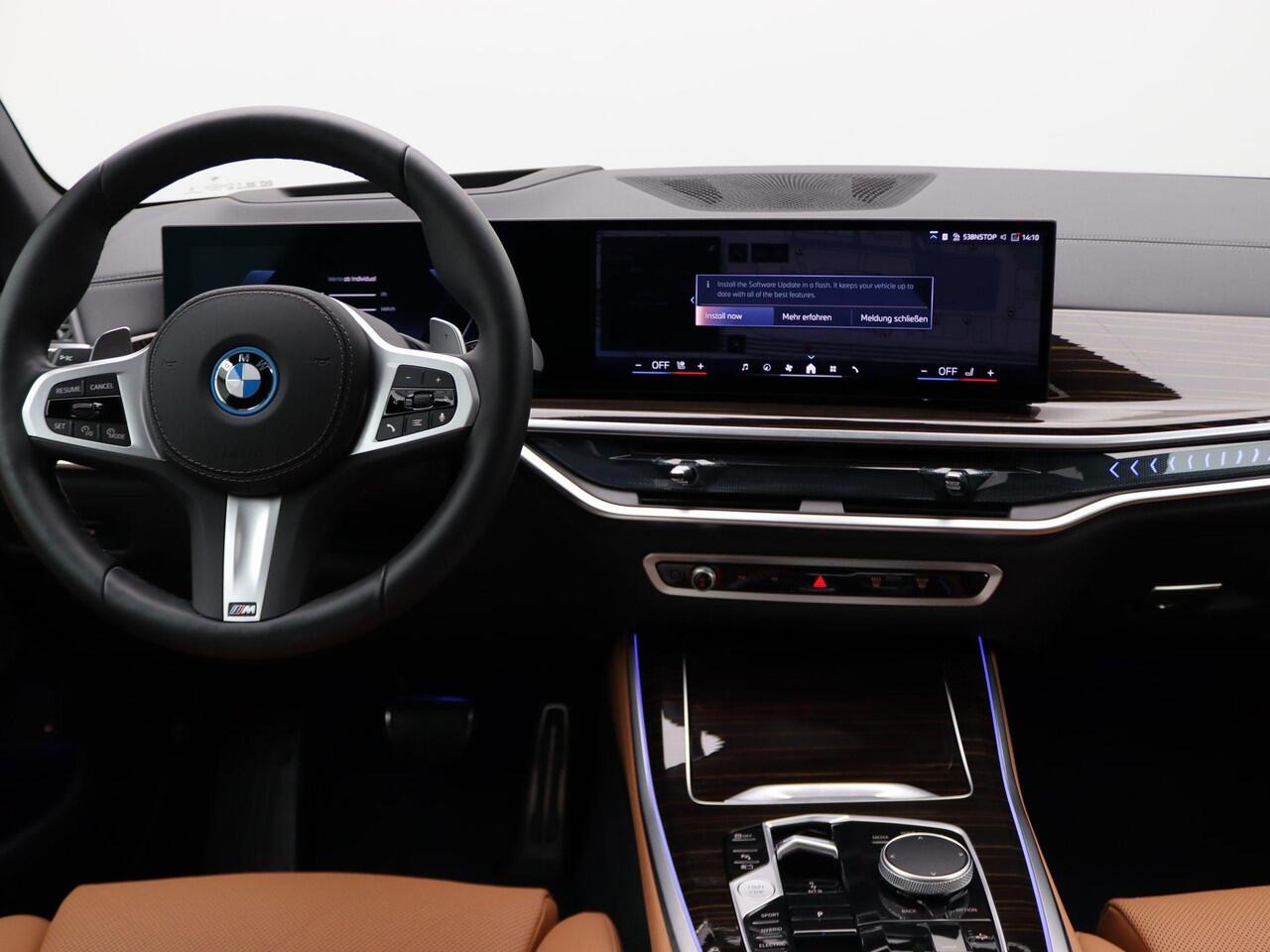 BMW X5 xDrive50e M Sportpakket Pro | Travel Pack | Innovation Pack | Trekhaak | Panoramadak | Harman Kardon | 20"