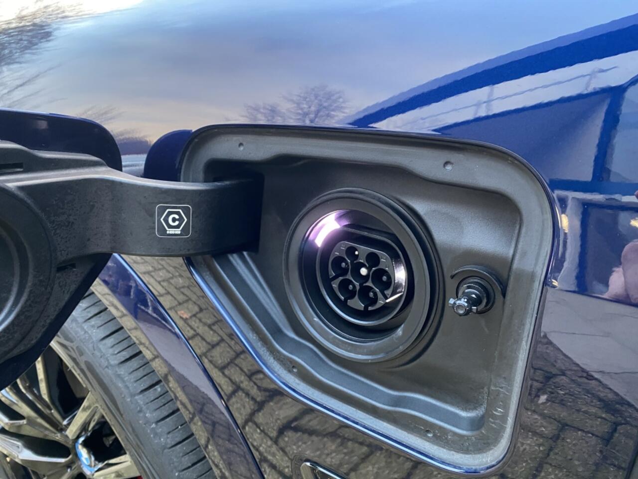 BMW X5 xDrive50e High Executive I Sky Lounge I M-Sport Pro