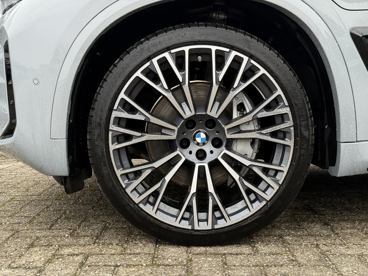 BMW X5 xDrive50e | M-Sport | 22" | Stoelverw. + ventilatie | Swarovski elementen | 360 cam | Comf. zetels | Trekhaak