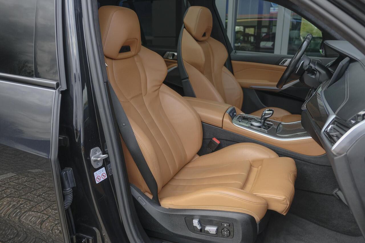 BMW X5 xDrive45e 394pk M-sport AC Schnitzer Panoramadak X5M Seats 4-wielsturing Carbon Laser 22" LMV NLauto