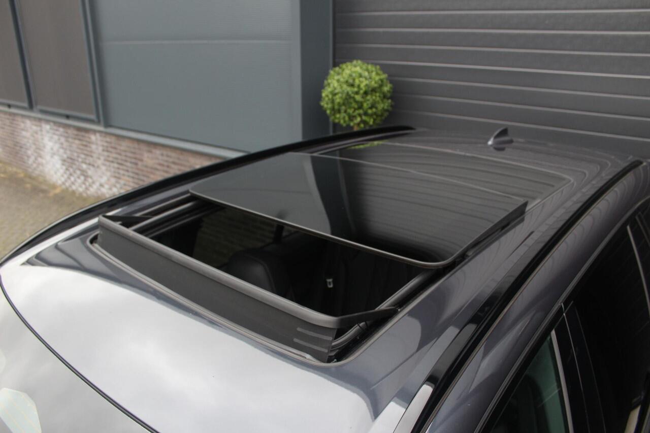 BMW X5 xDrive45e M-sport | Sky lounge | Stoelk. | Trekh. | 360 | Achteras besturing | Nieuwe banden achter