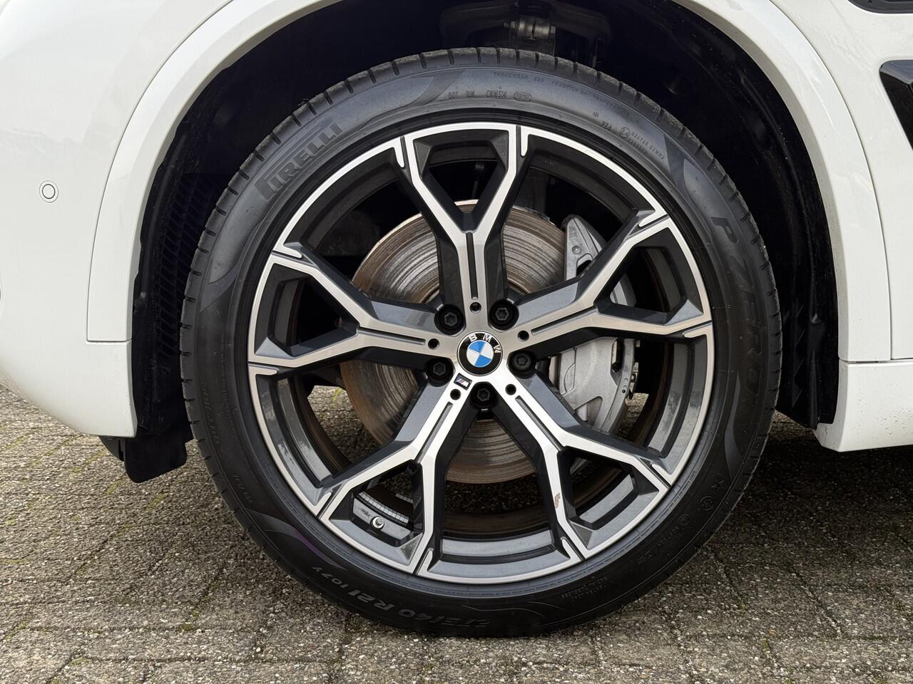 BMW X5 xDrive50e | M-Sport | Panorama | Comf. zetels + ventilatie + Verw. + Massage | Trekhaak | Harman/kardon | Soft close | Co Pilot