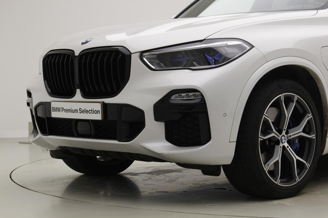 BMW X5 xDrive45e M-Sport | 21" | Panorama | Harman Kardon | Trekhaak | Soft Close | Driving Assistant Professional