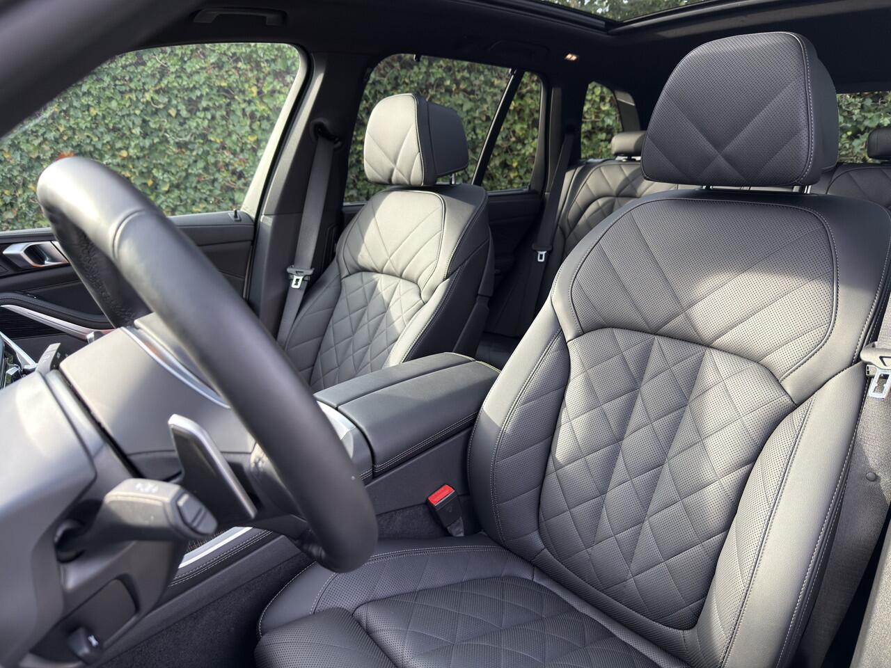 BMW X5 xDrive50e | M-Sport | Panorama | Comf. zetels + ventilatie + Verw. + Massage | Trekhaak | Harman/kardon | Soft close | Co Pilot