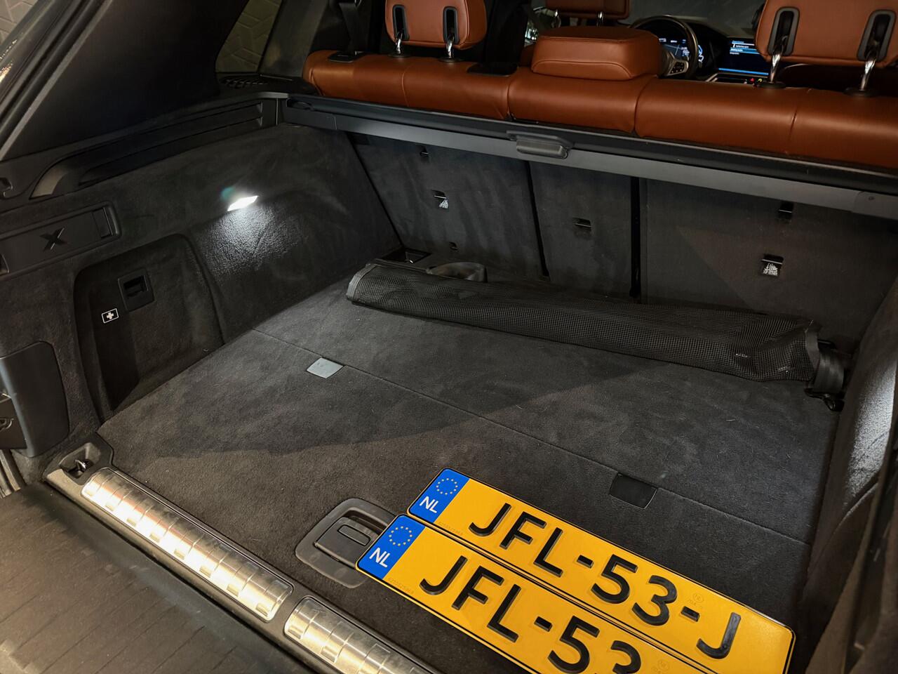 BMW X5 xDrive45e High Exe | M-performance | Dravitgrau | Pano | Trekhaak