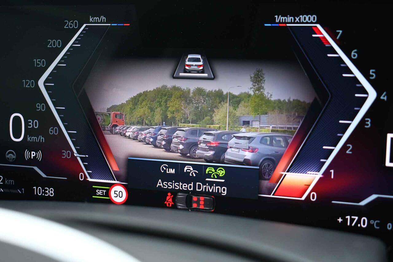 BMW X5 xDrive50e M-Sport Skylounge Comf-stoel ACC 360 HUD H/K 22inch BTW-auto