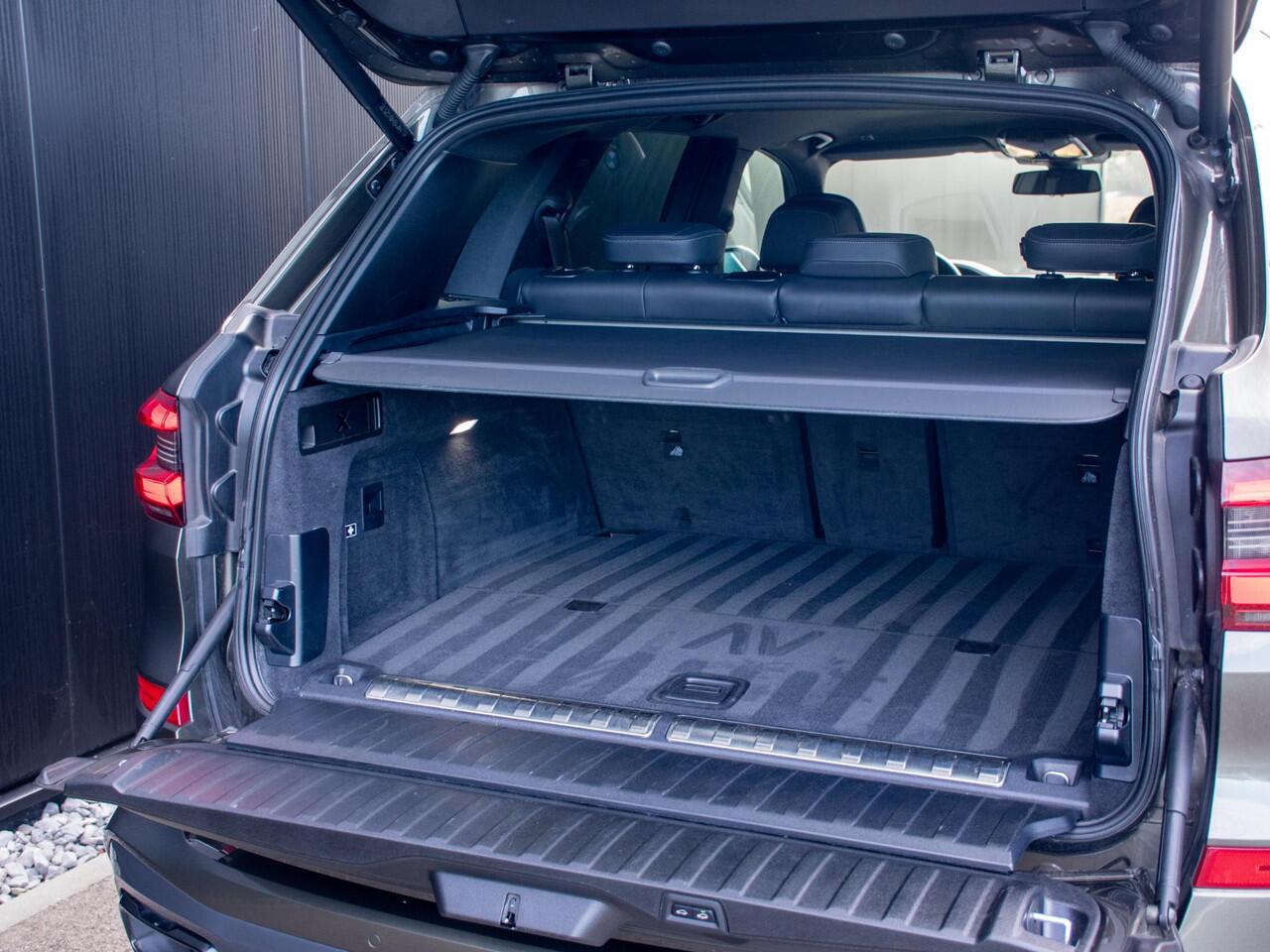 BMW X5 xDrive45e High Executive l M-sport l Comfort seats | Adaptive LED l 360 Camera l Head-Up l Manhattan Metallic |