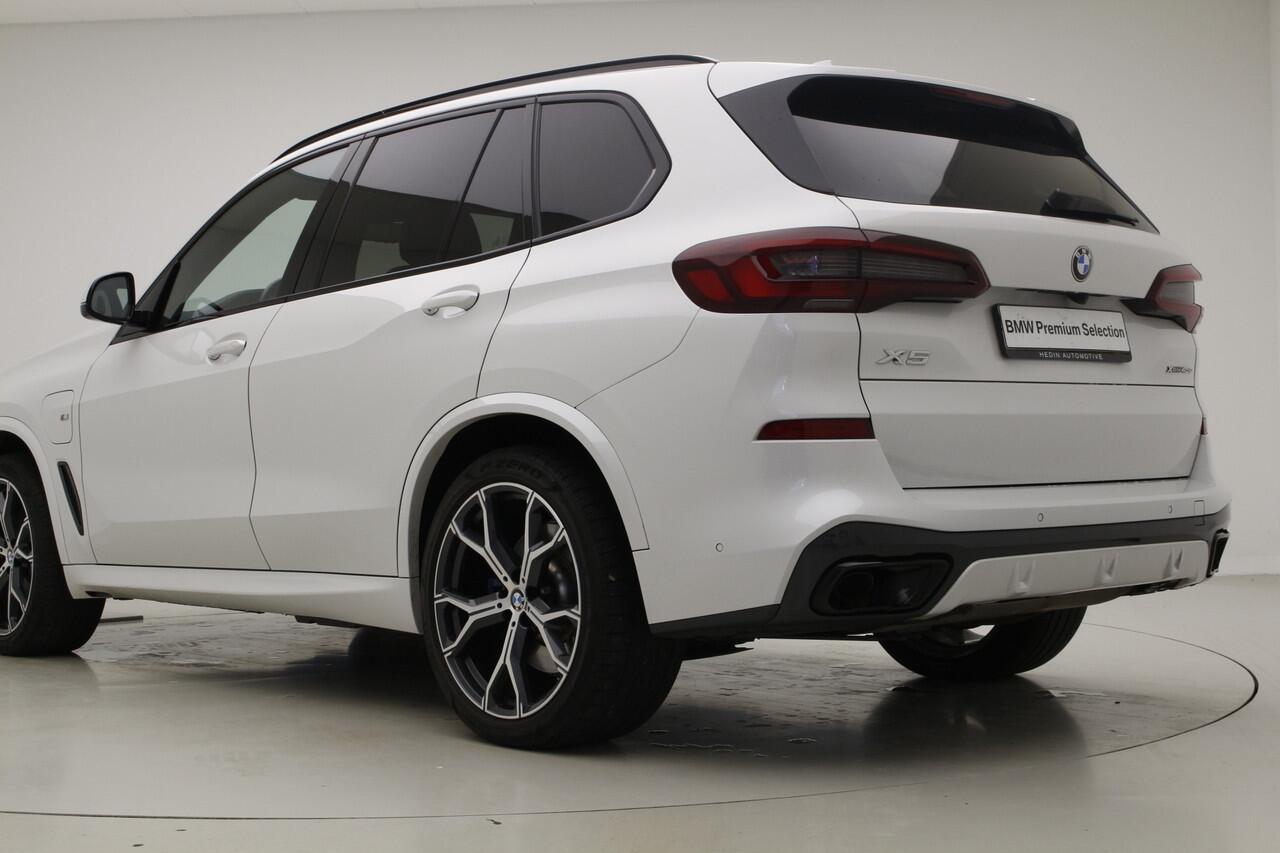 BMW X5 xDrive45e M-Sport | 21" | Panorama | Harman Kardon | Trekhaak | Soft Close | Driving Assistant Professional
