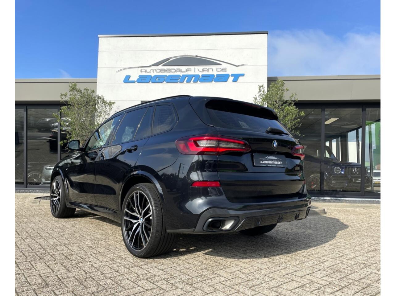 BMW X5 40d M-Sport| Panodak| Trekhaak| Soft Close| Head-Up