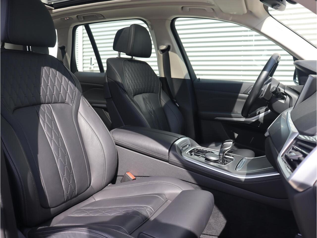 BMW X5 xDrive45e | High Executive | Panodak | Adaptive Cruise Control | Head-Up | Trekhaak | 19'' LMV