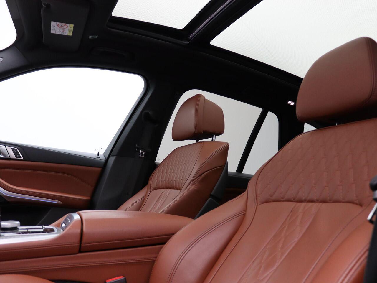 BMW X5 xDrive45e High Executive | M Sportpakket | Safety Pack | BMW Personal CoPilot Pack | Integral Active Steering | Panoramadak SkyLounge | Driving Assistant Professional | Head-Up Display | HiFi | 22''