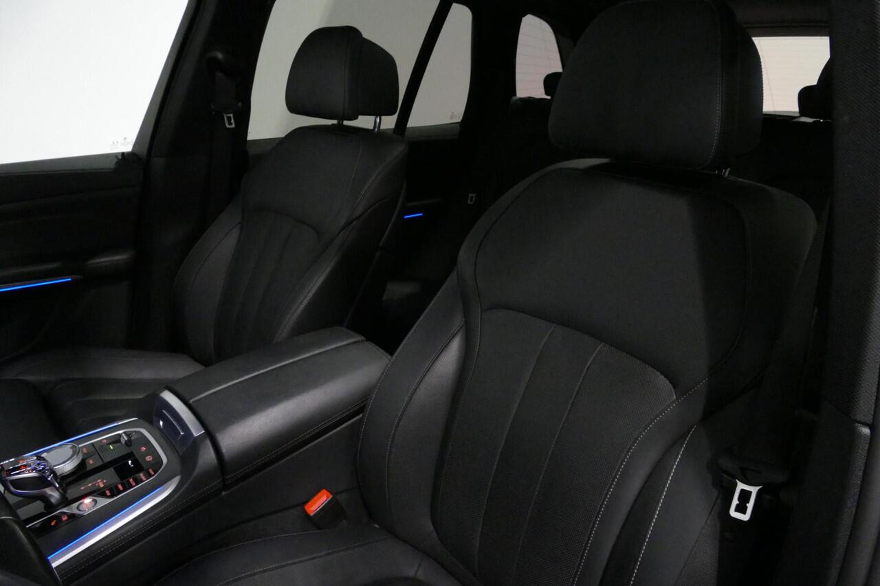 BMW X5 xDrive45e High Executive / M Sport / Panoramadak / Soft-close / Koplamp Laser / Elektr. verstelbare voorstoelen + memory / Luchtvering / Stoelverwarming voor + achter / Stoelventilatie / Head-Up Display / Apple Carplay - Andriod Auto / Ambiente verlichtin