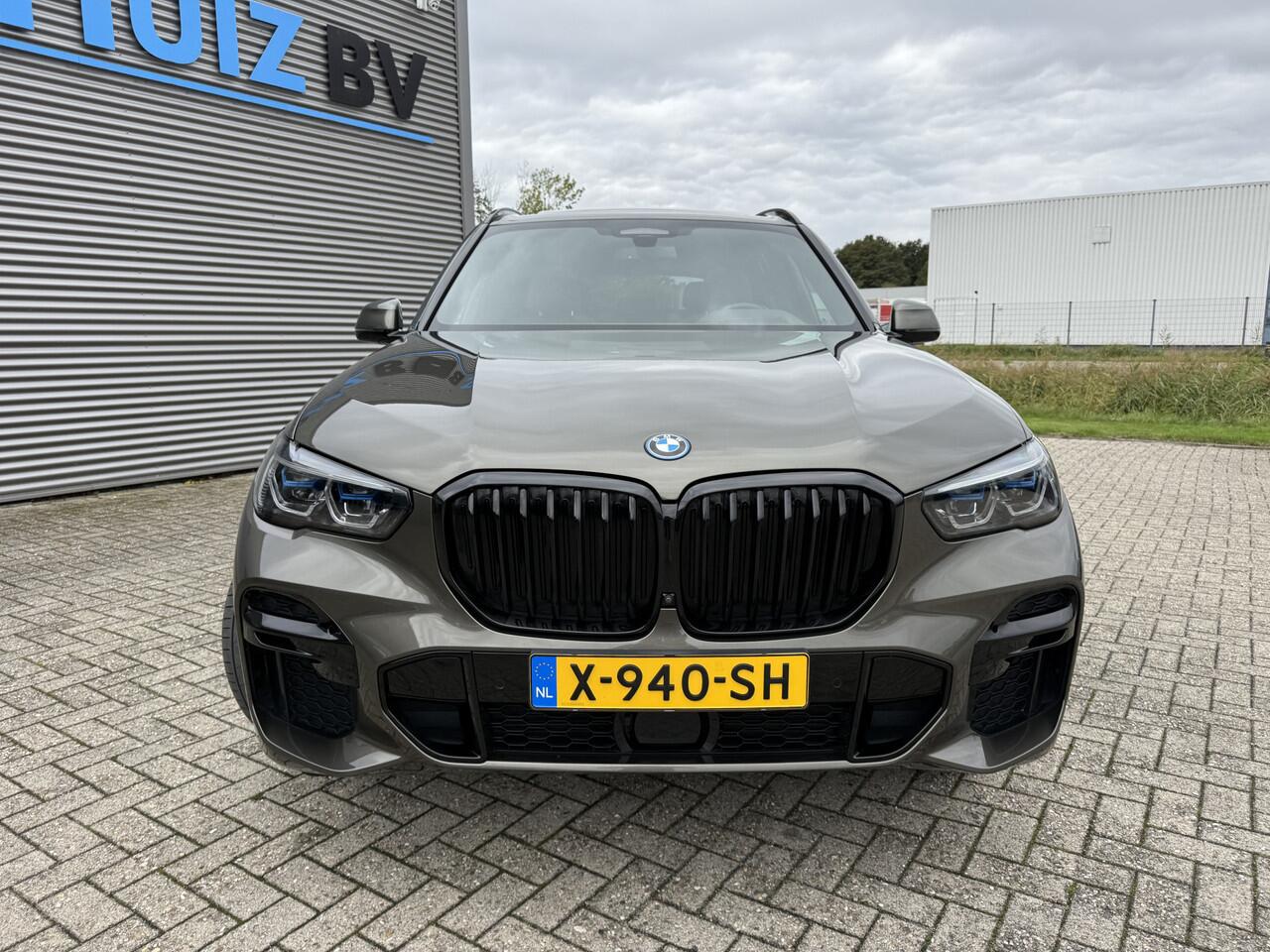 BMW X5 xDrive45e High Executive M Sport Laser Licht Trekhaak Panoramadak Comfortzetels 22 Inch 4WD Besturing ACC Head-Up Display Keyless Entry Stuurwielverwarming