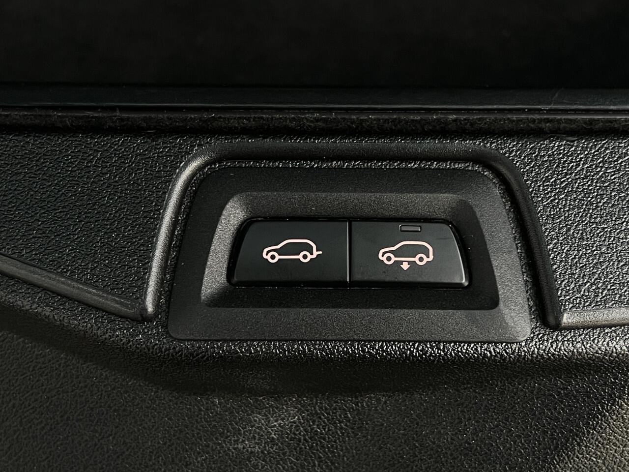 BMW X5 xDrive45e High Executive | Pano | Luchtvering | Sfeerverl | Dealeronderh |