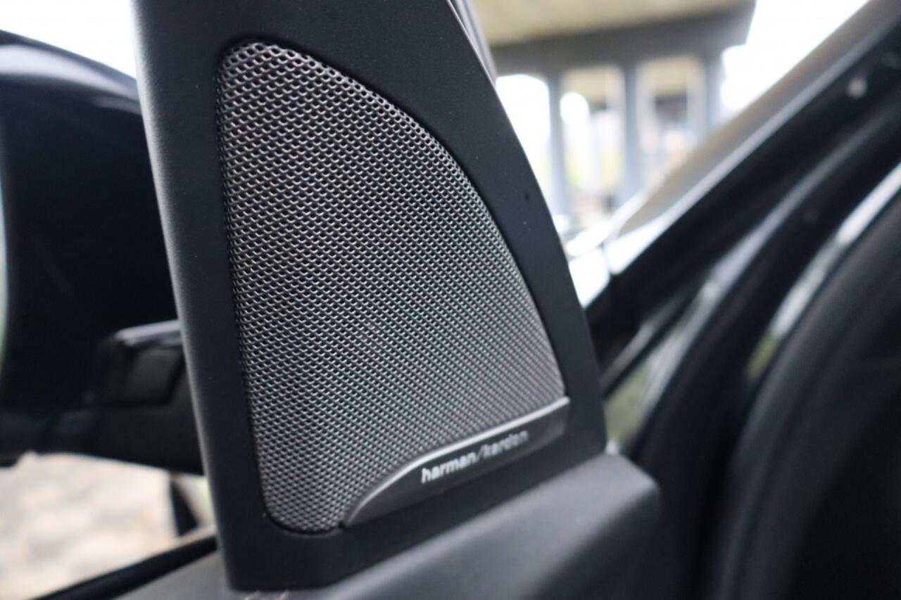 BMW X5 xDrive40i High Ex | 7 Persoons | Geen Import | M Sport | Full-op