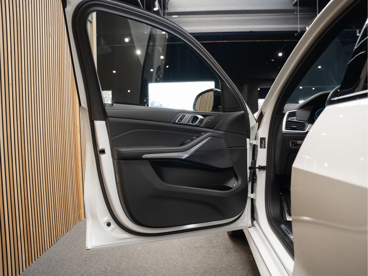 BMW X5 xDrive45e M-sport Pakket xDrive45e Pano Leder