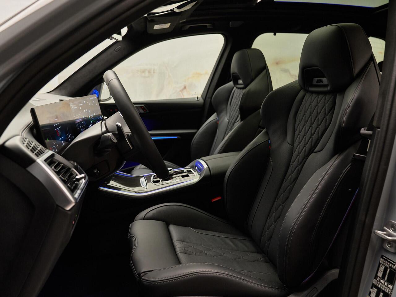 BMW X5 xDrive50e M Sport Pro, M stoelen, 4-wielbest., B&W, massage, CraftedClarity, pano, Merino, memory, 22", HUD, tr.haak, privacy