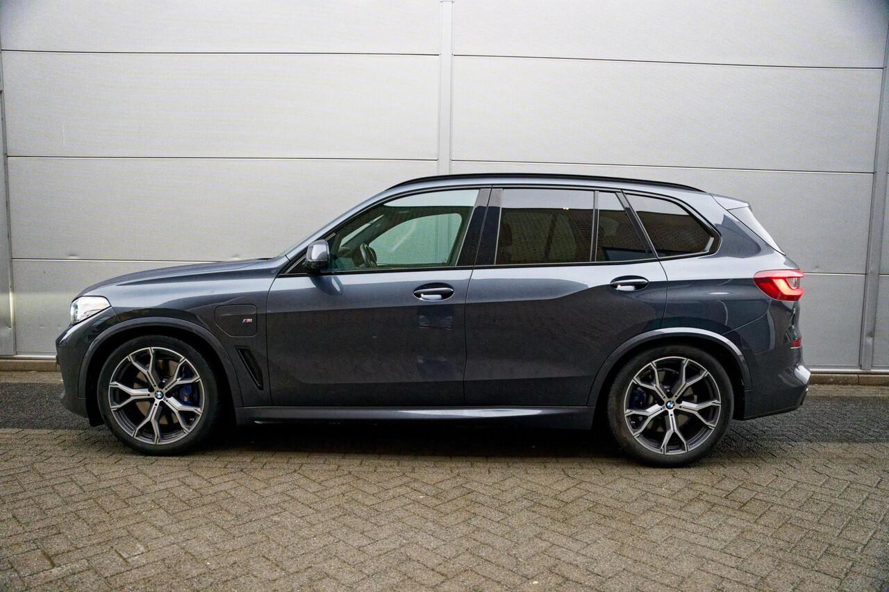 BMW X5 xDrive45e High Executive M-Sport Massage stoelen, Stoelventilatie, Sky Lounge dak, Merino leer, Leren Dashboard, enz