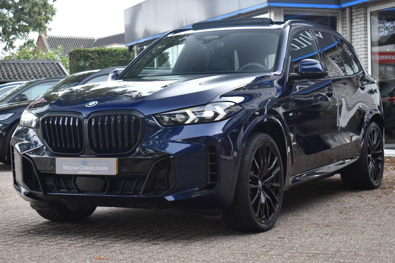 BMW X5 xDrive50e Skylounge M-Stoelen ACC Trekha Leder B&W
