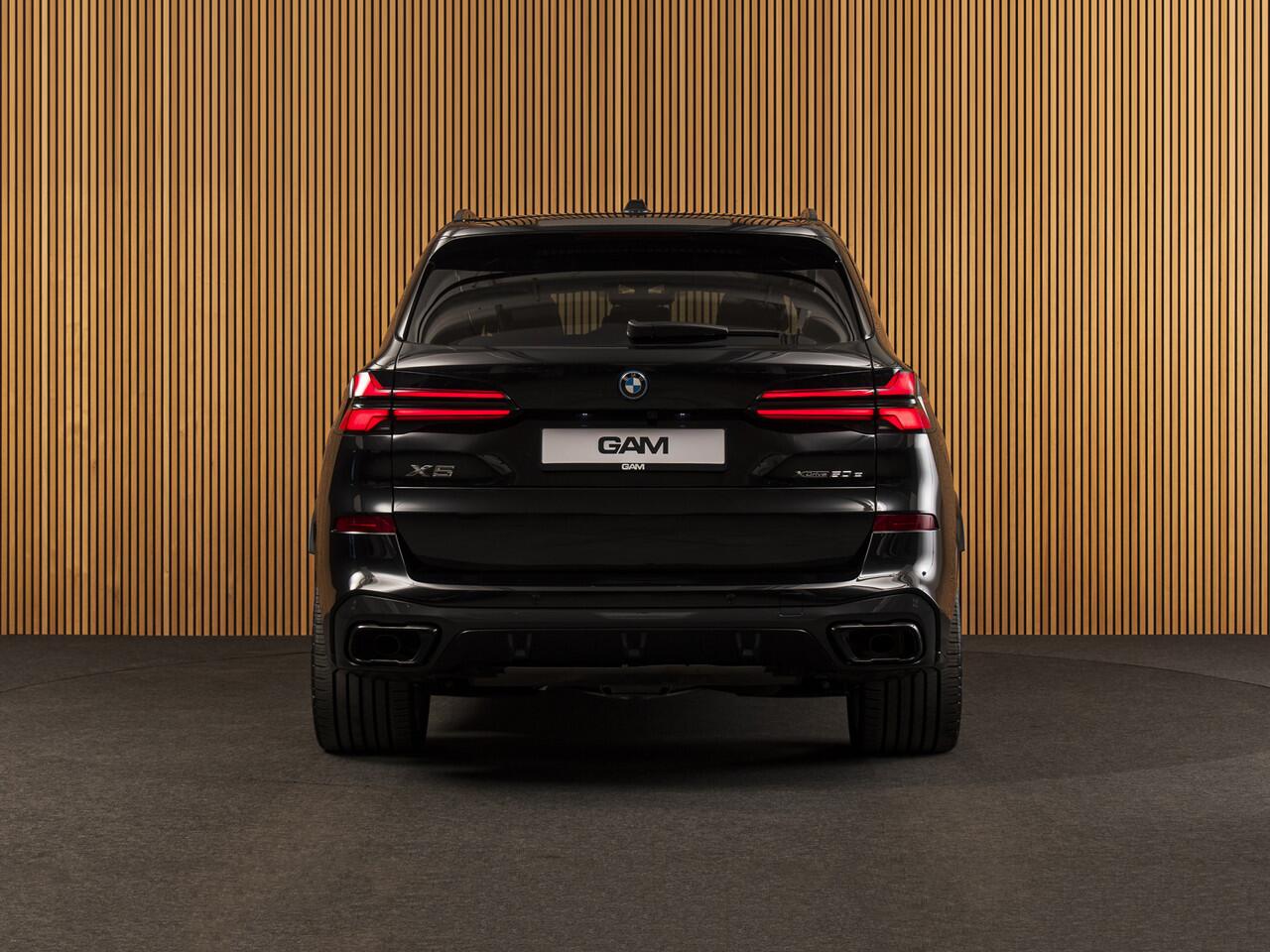 BMW X5 xDrive50e M-SPORT PRO I MASSAGE I TOWB I 22" I CARBON I PANO