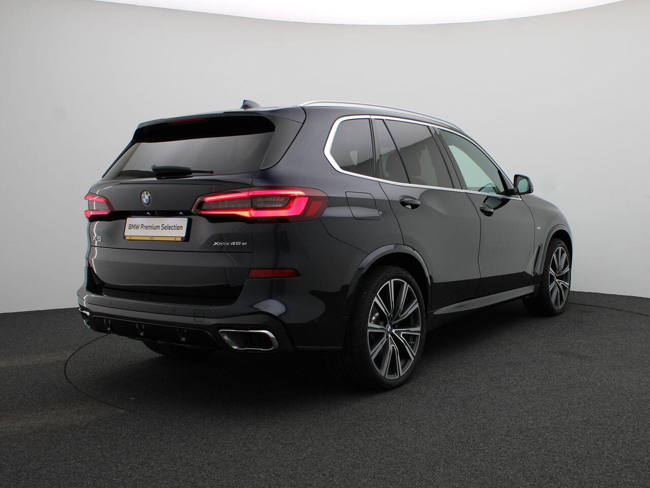 BMW X5 xDrive45e High Executive | M Sportpakket | Safety Pack | BMW Personal CoPilot Pack | Integral Active Steering | Panoramadak | Driving Assistant Professional | Head Up Display | HiFi | 22''