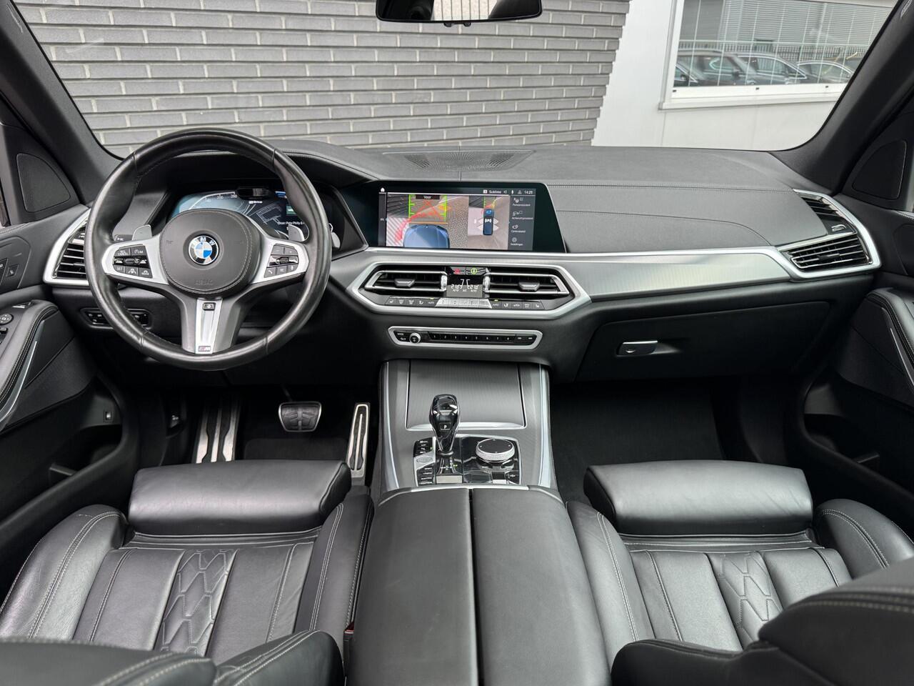 BMW X5 xDrive45e High Executive M Sport Pakket Automaat / Live Cockpit Professional / Panoramadak / Trekhaak / Comfortstoelen / Head-Up Display / Luchtvering / Driving Assistant Professional / Hifi / Stoelverwarming voor+achter /