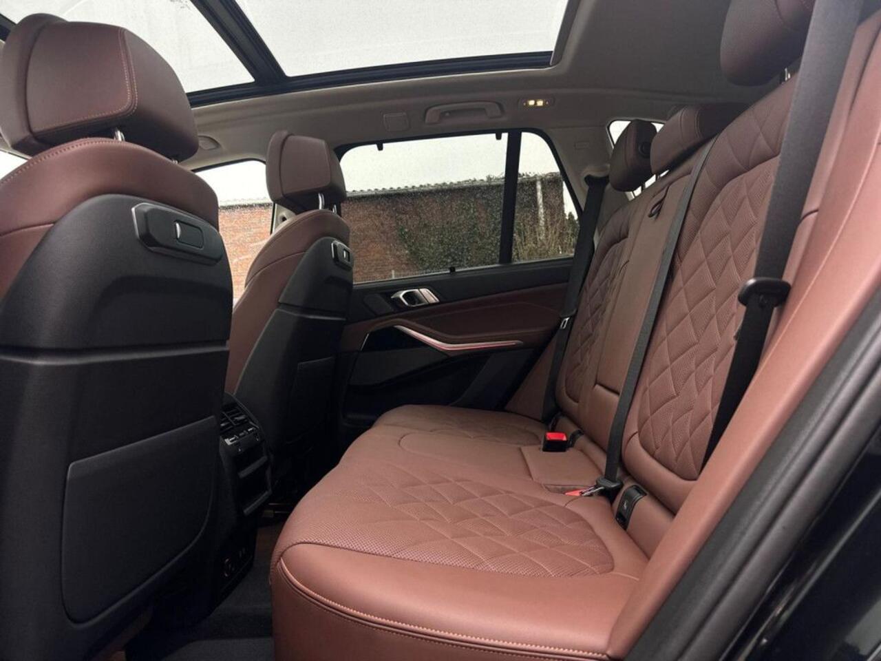 BMW X5 xDrive30d ACC Panoramadak Trekhaak Head-Up Comfortstoelen Harman Kardon